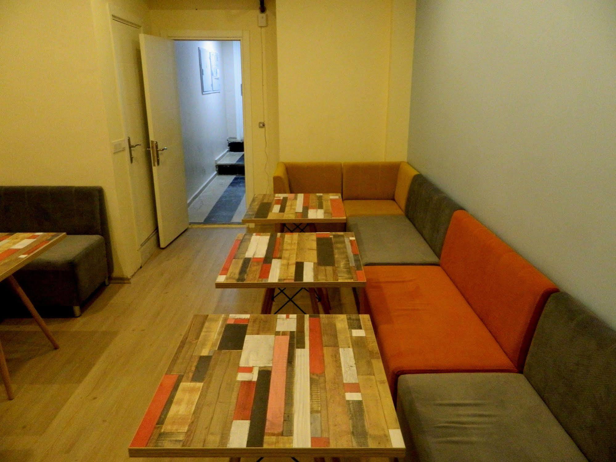Taksim Mood Lejlighedshotel Istanbul Eksteriør billede